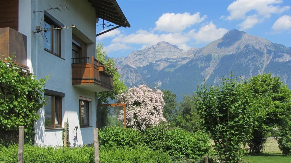 Bed and Breakfast Haus Hager Schlitters Zewnętrze zdjęcie