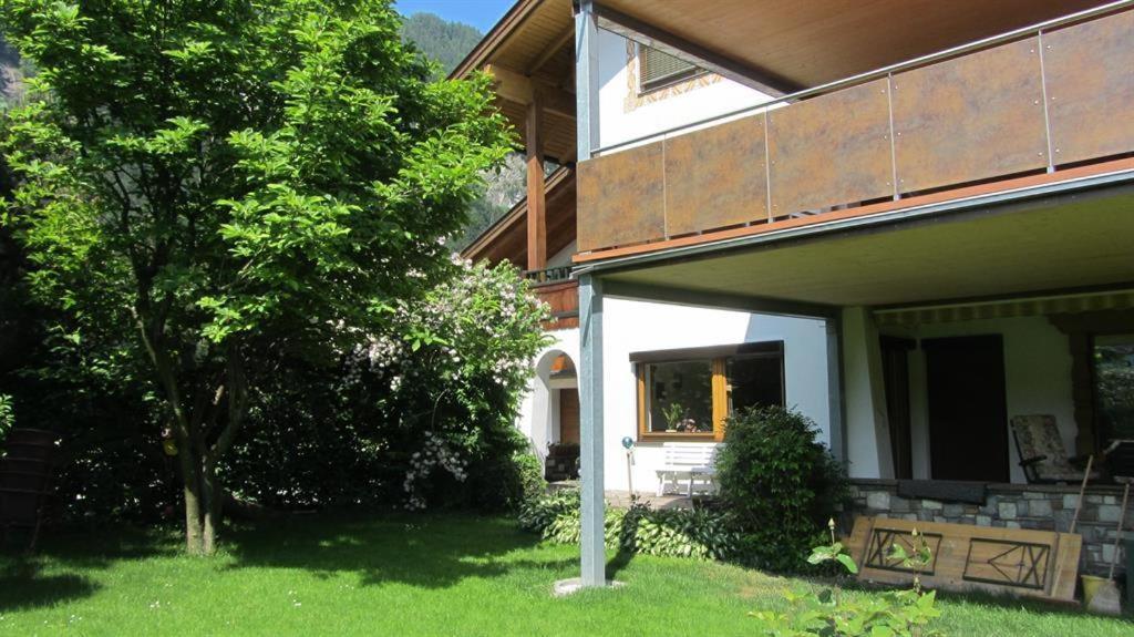 Bed and Breakfast Haus Hager Schlitters Zewnętrze zdjęcie