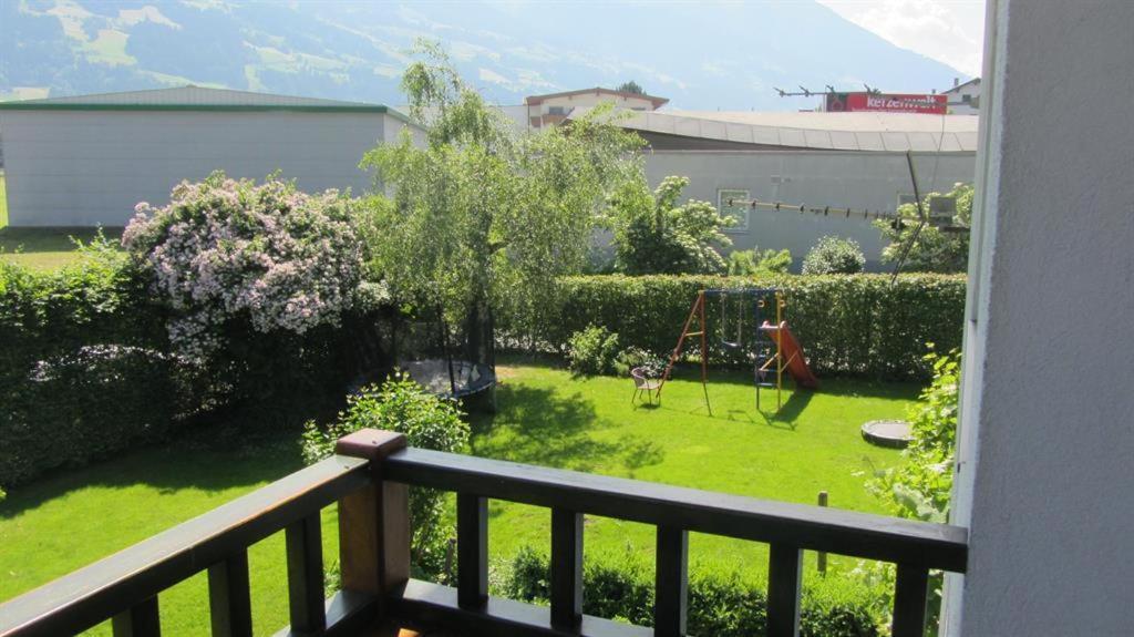 Bed and Breakfast Haus Hager Schlitters Zewnętrze zdjęcie