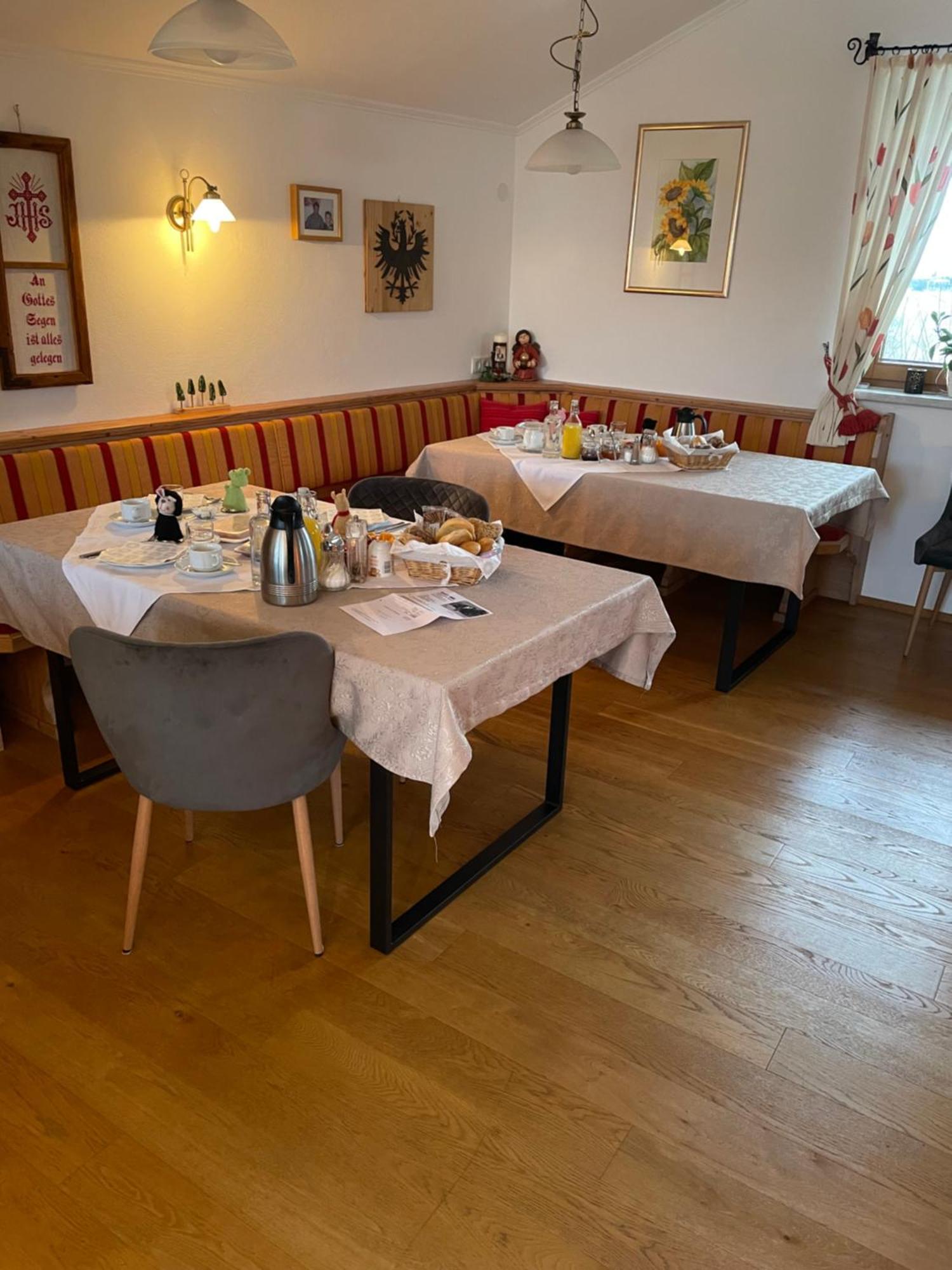 Bed and Breakfast Haus Hager Schlitters Zewnętrze zdjęcie