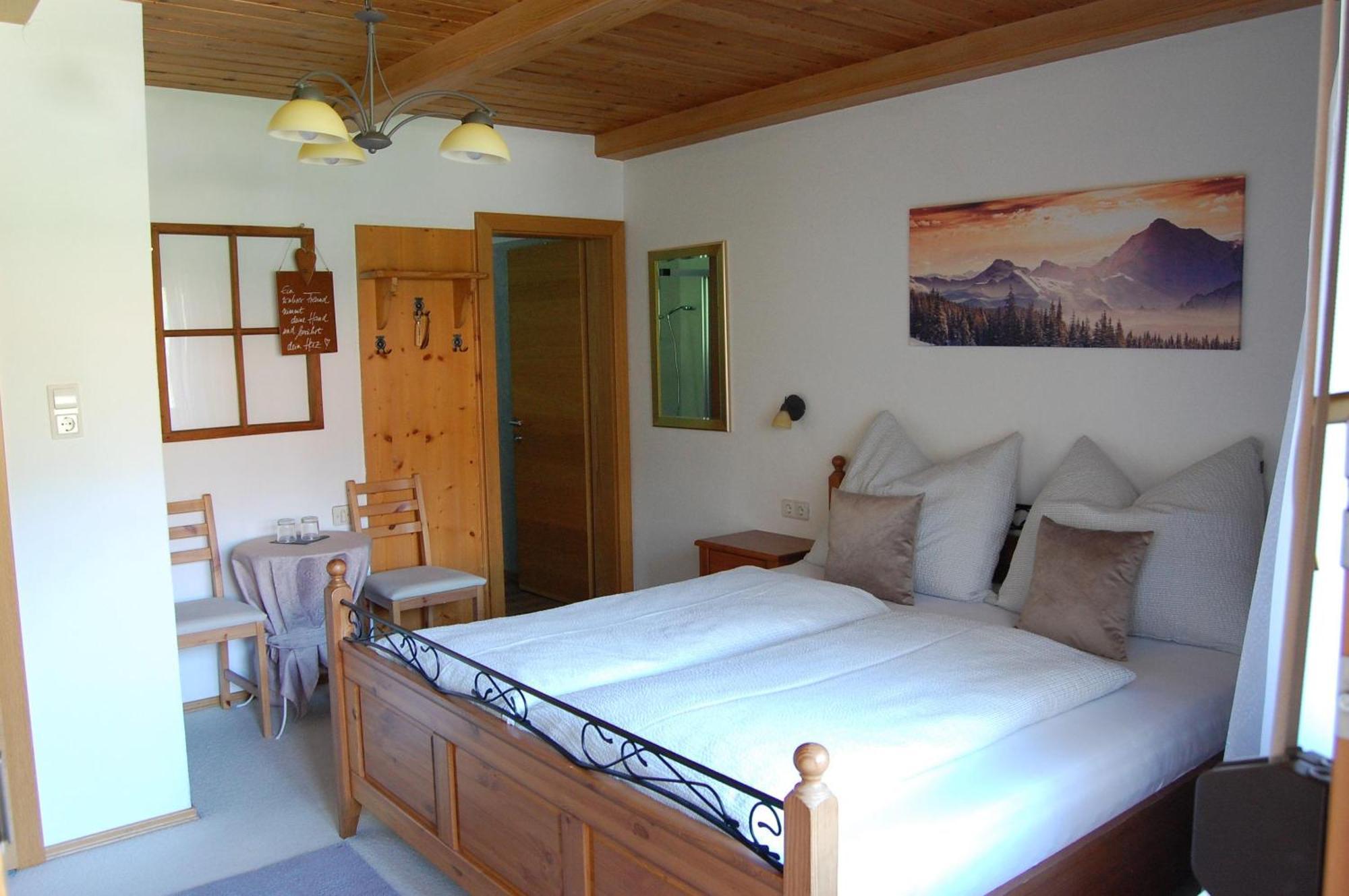 Bed and Breakfast Haus Hager Schlitters Zewnętrze zdjęcie